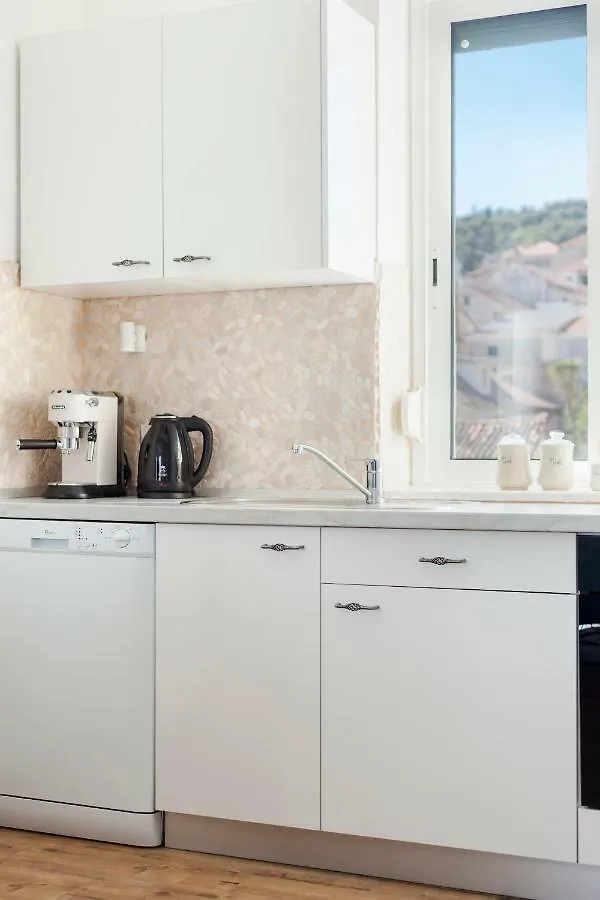 Cozy Apartment Lile In The Heart Of Old Town Split 0*,