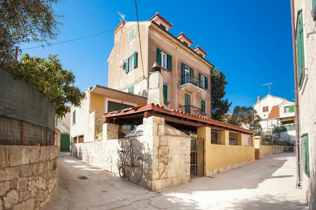 Cozy Apartment Lile In The Heart Of Old Town Split Kroatien